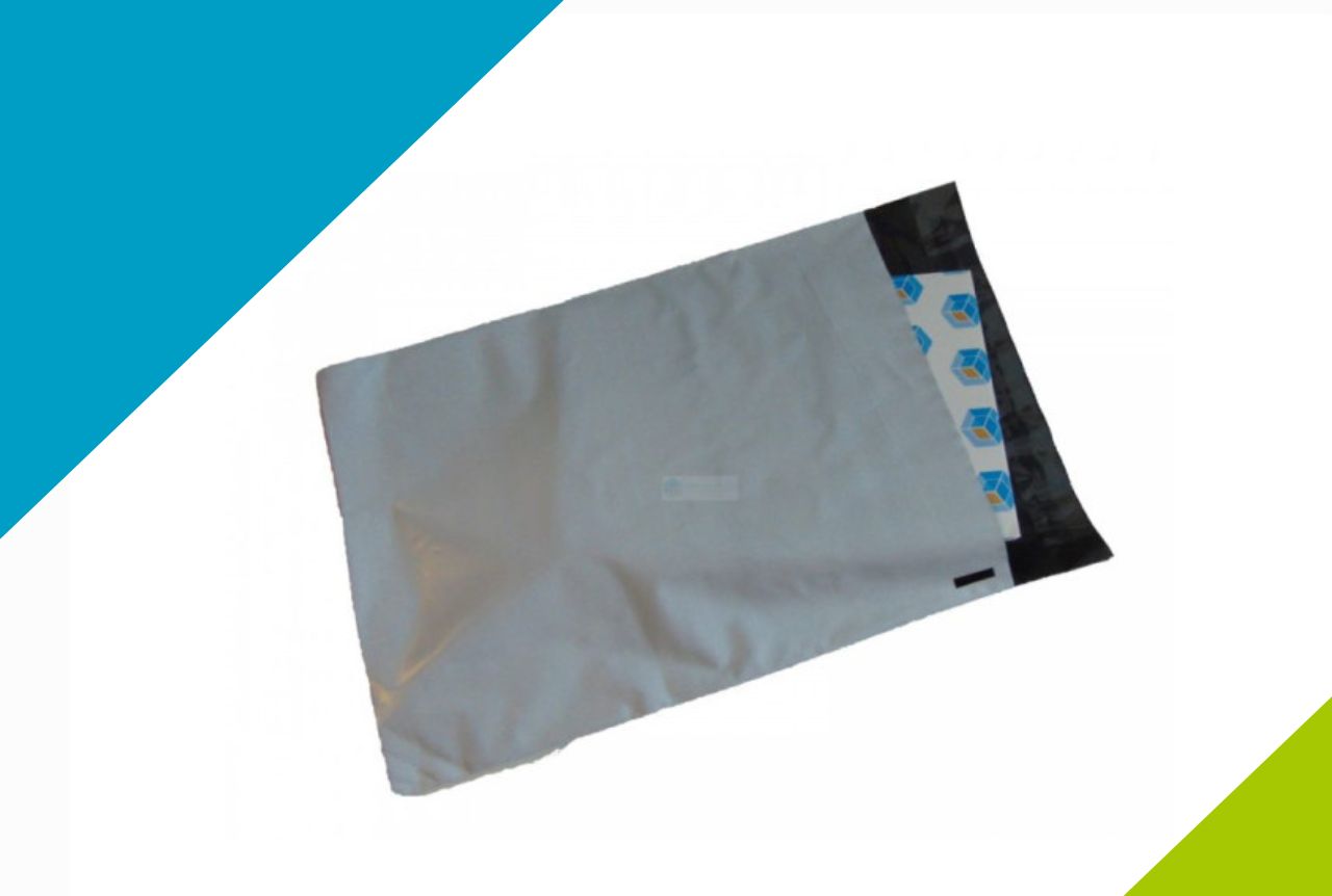 Miért a futártasak a webáruházi csomagküldés legnépszerűbb csomagolóanyaga?